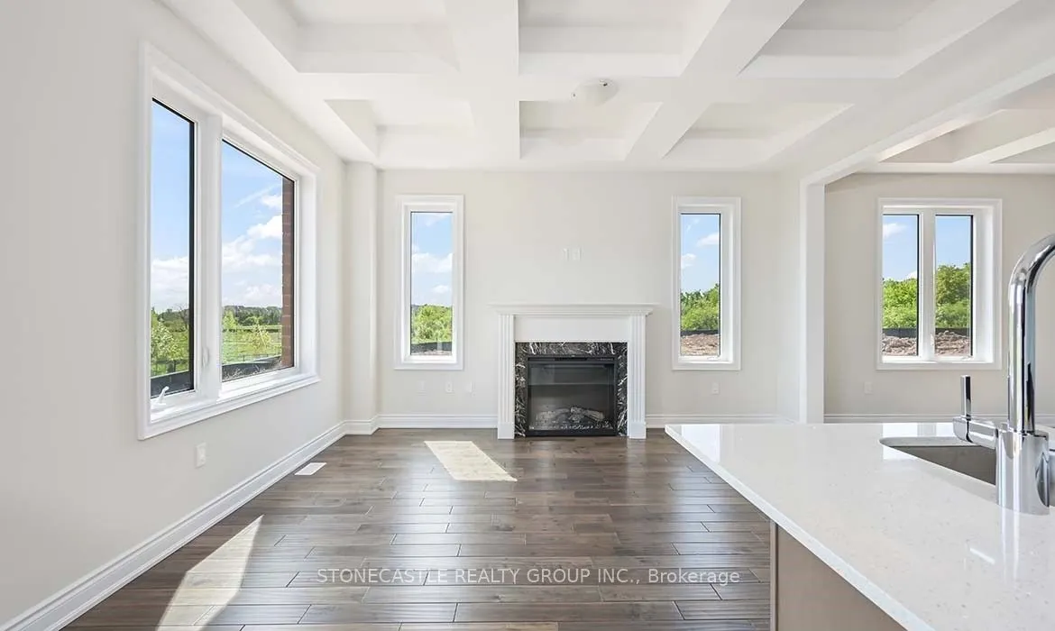 1378 Courtleigh Trail