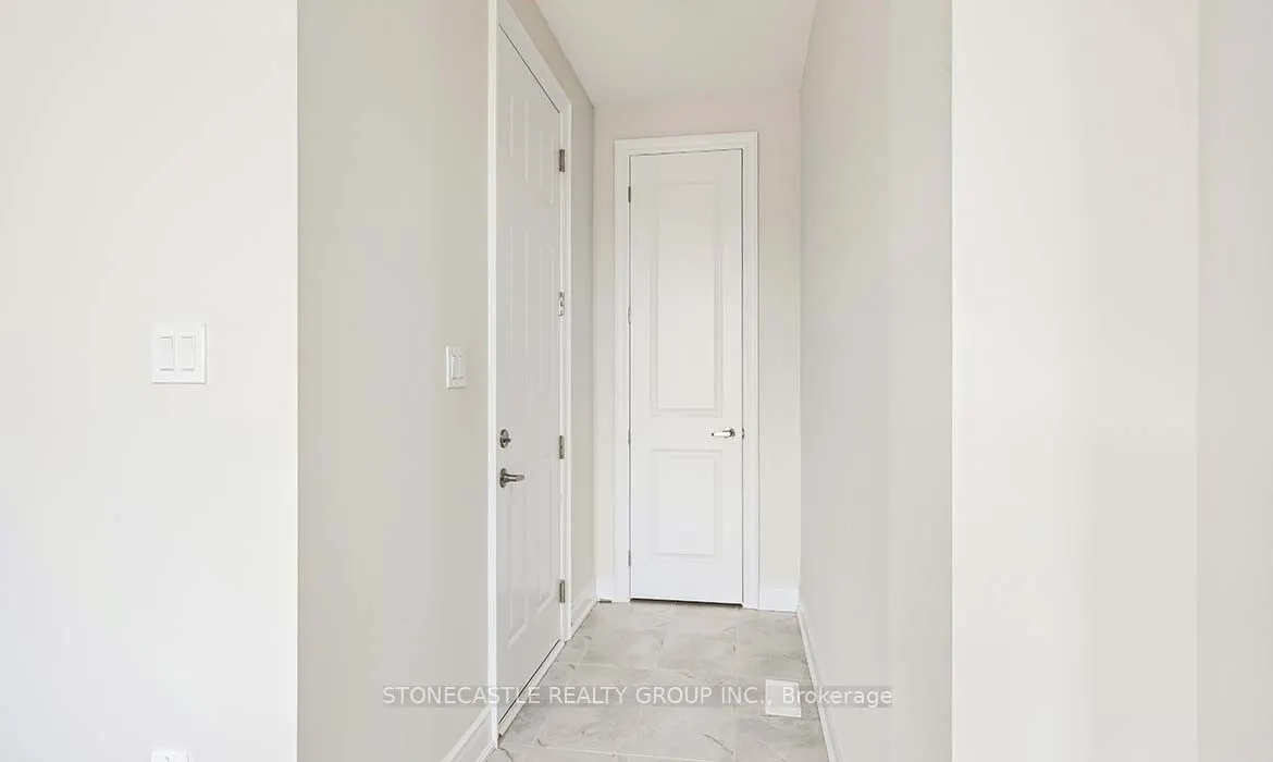 1378 Courtleigh Trail