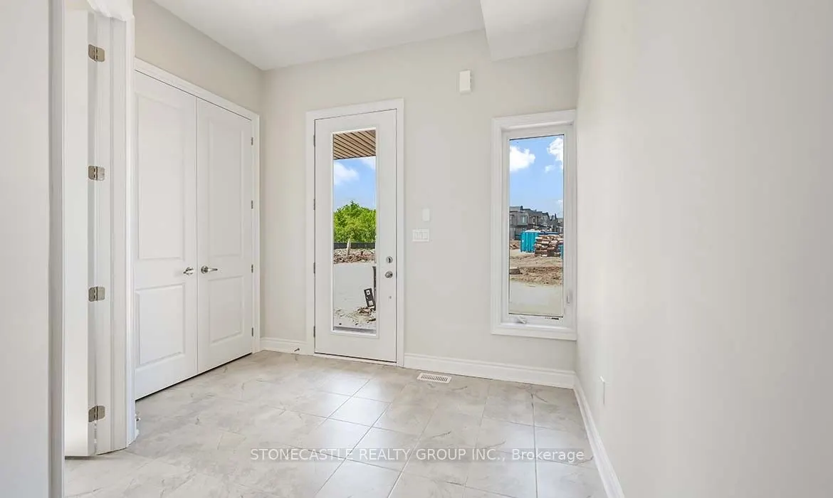 1378 Courtleigh Trail