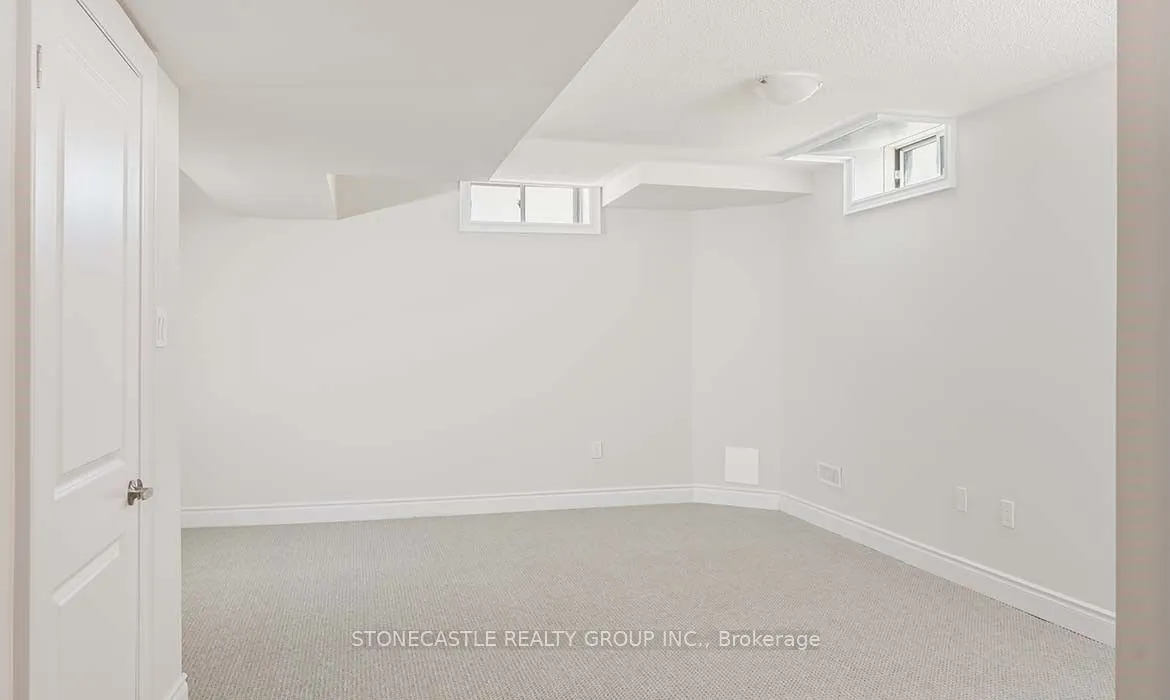 1378 Courtleigh Trail