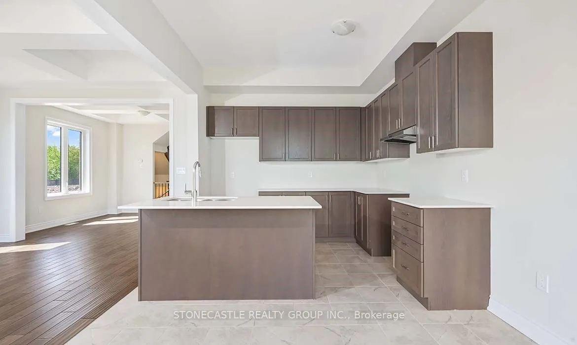 1378 Courtleigh Trail