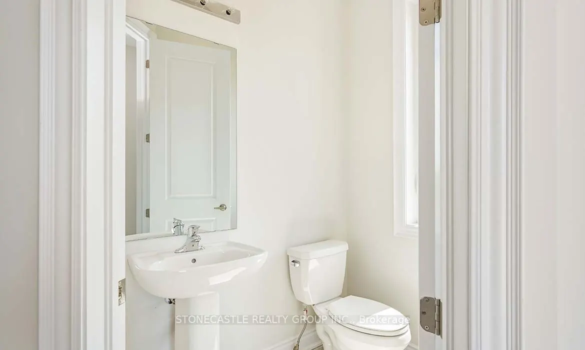 1378 Courtleigh Trail