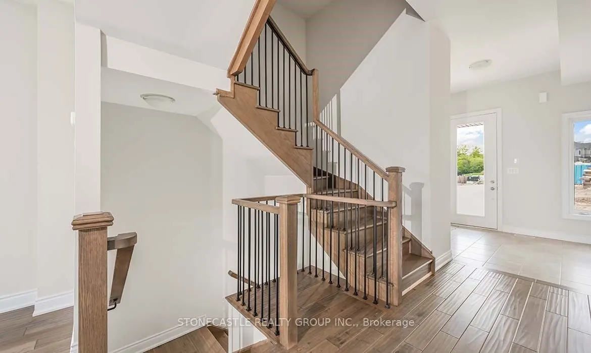 1378 Courtleigh Trail