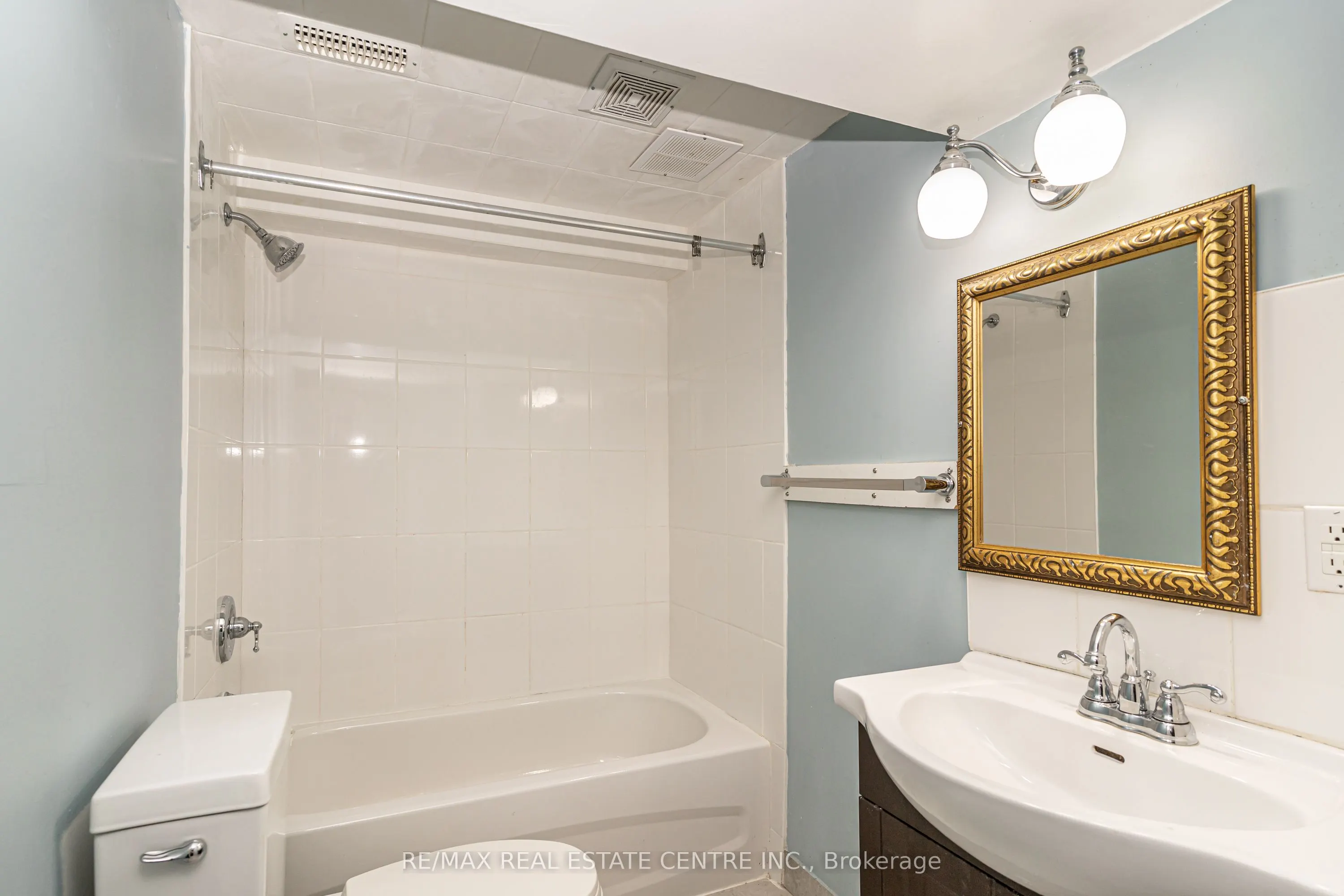 43 Trumpet Valley Boulevard