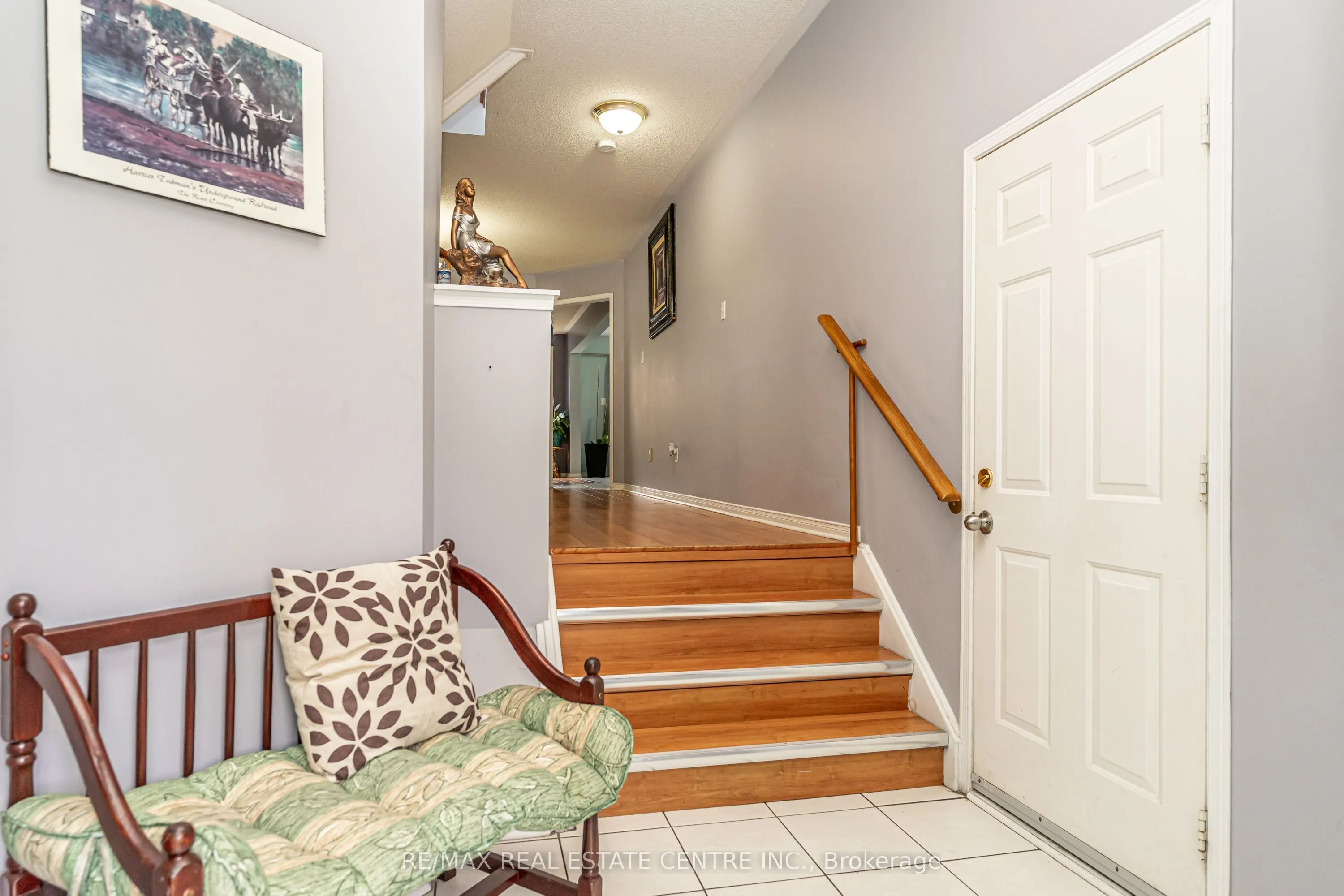 43 Trumpet Valley Boulevard