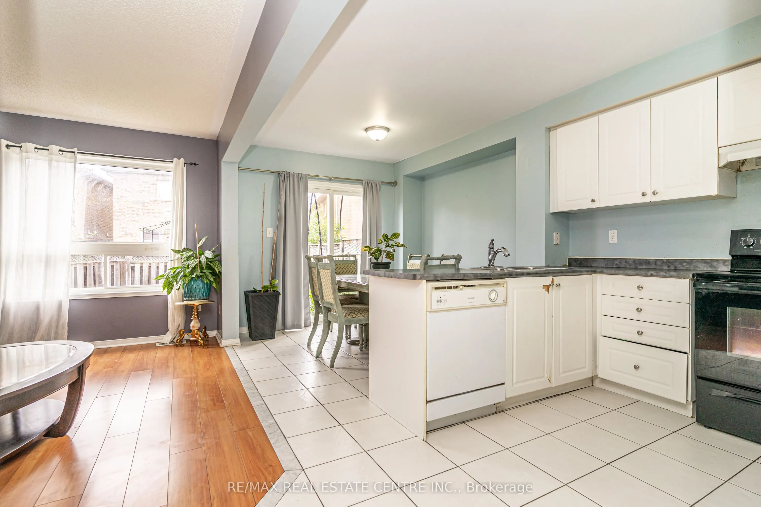 43 Trumpet Valley Boulevard