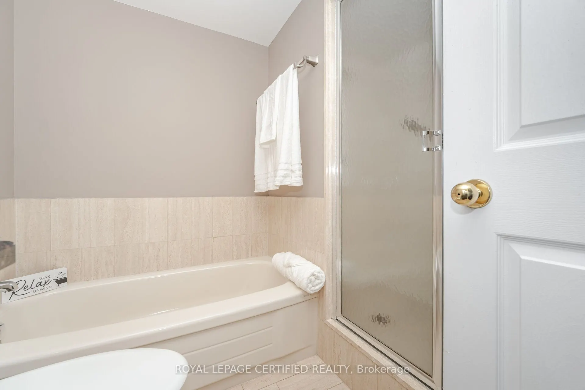 20 Cherrytree Drive, #603