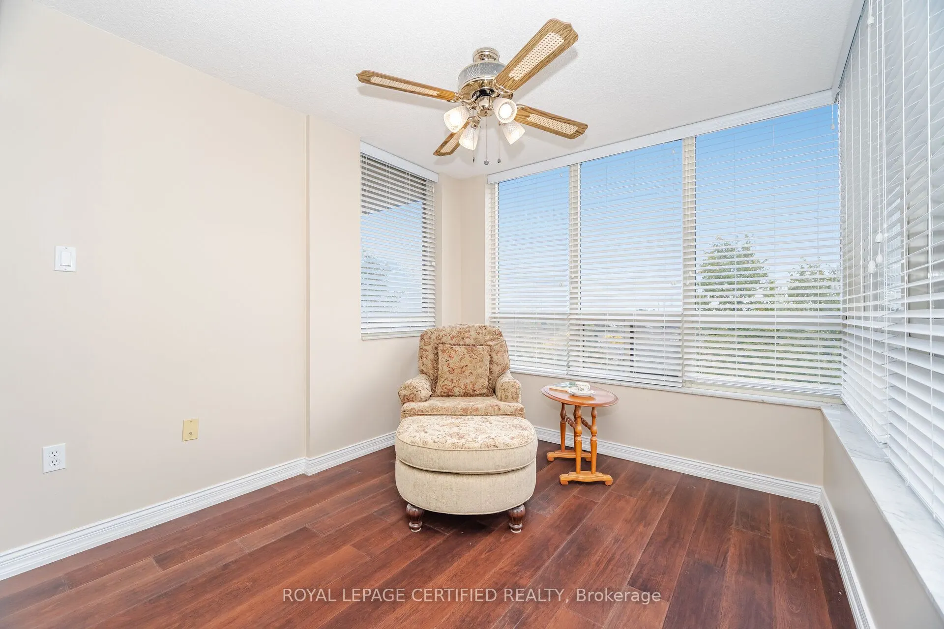 20 Cherrytree Drive, #603