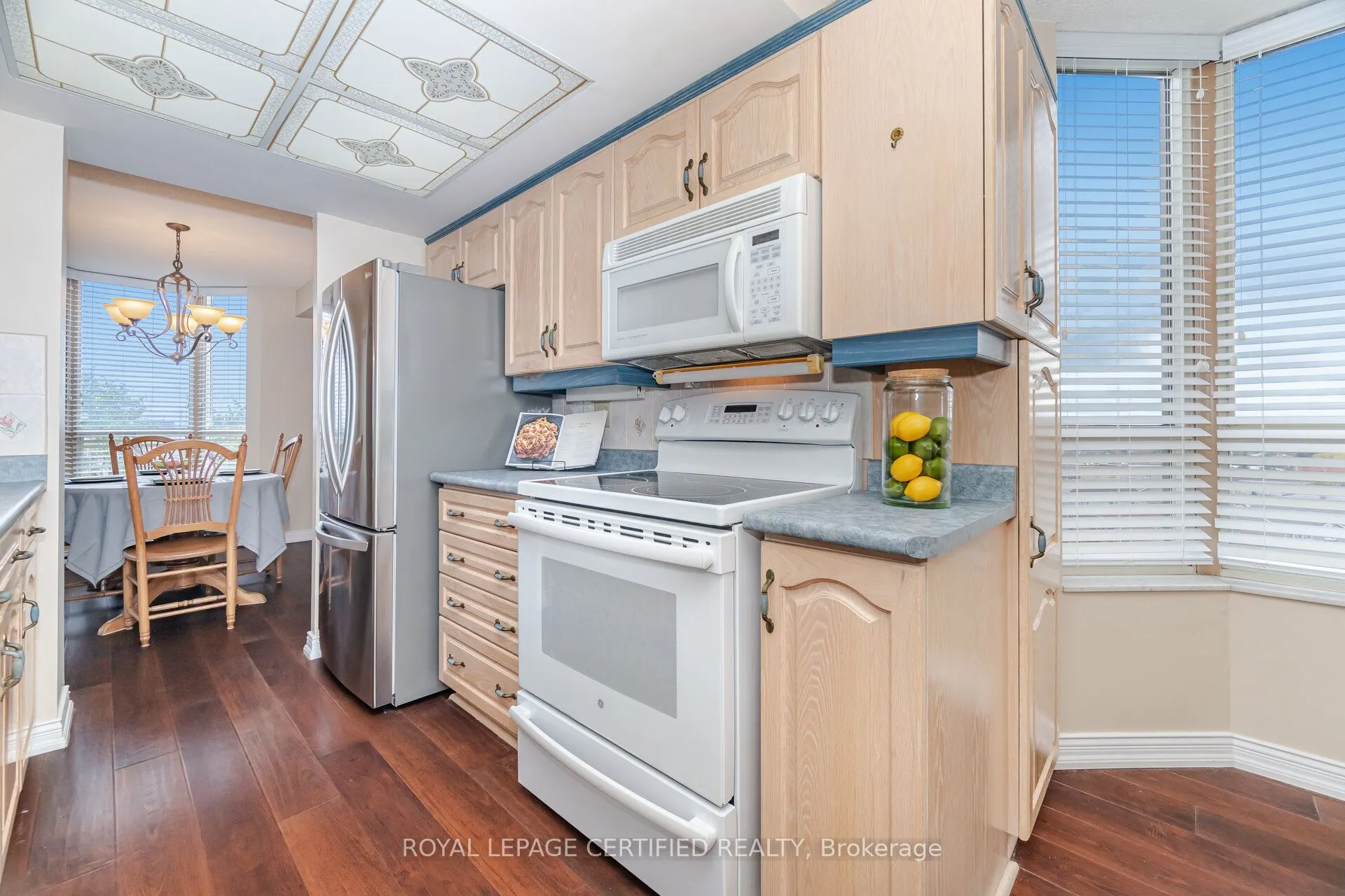 20 Cherrytree Drive, #603