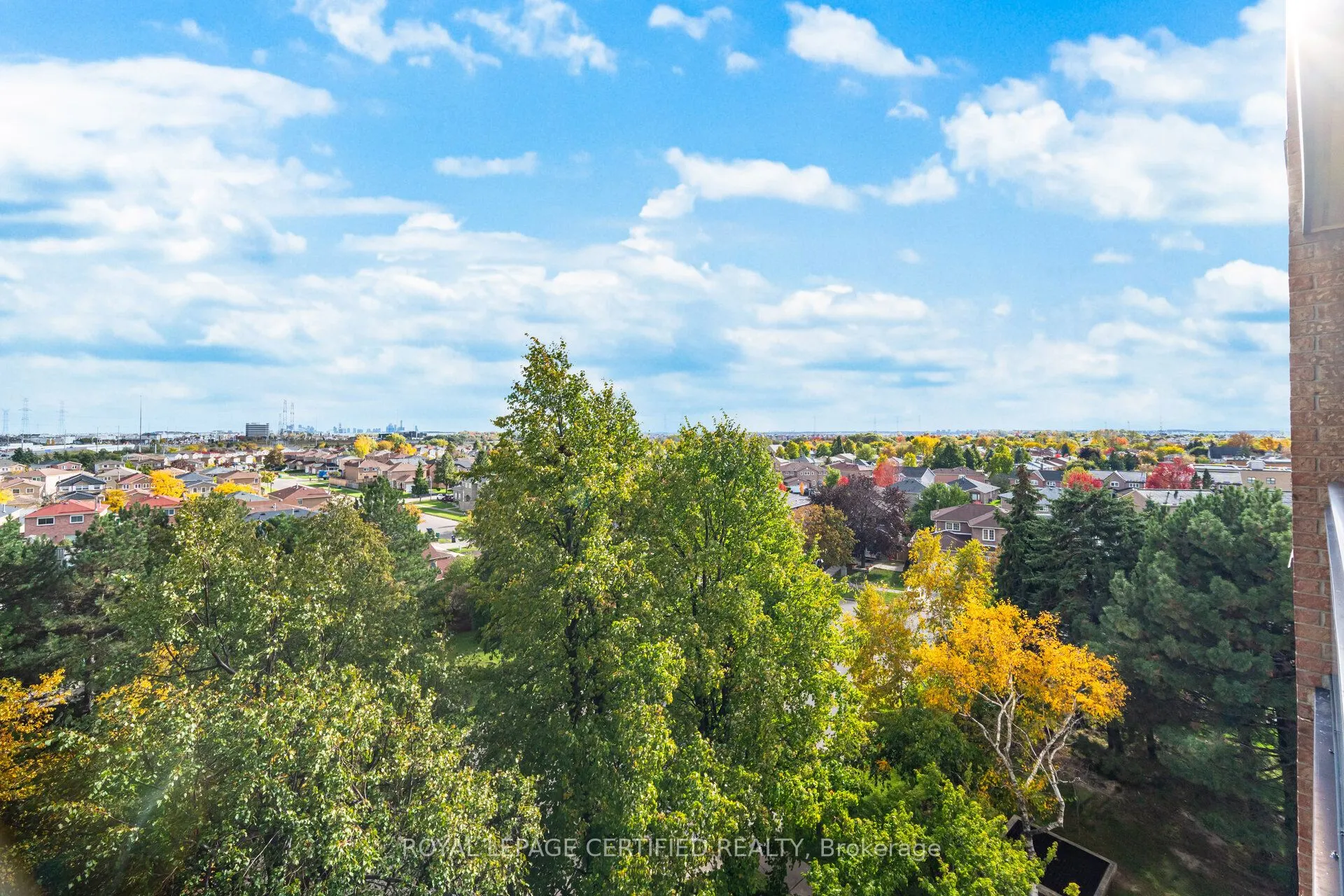 20 Cherrytree Drive, #603