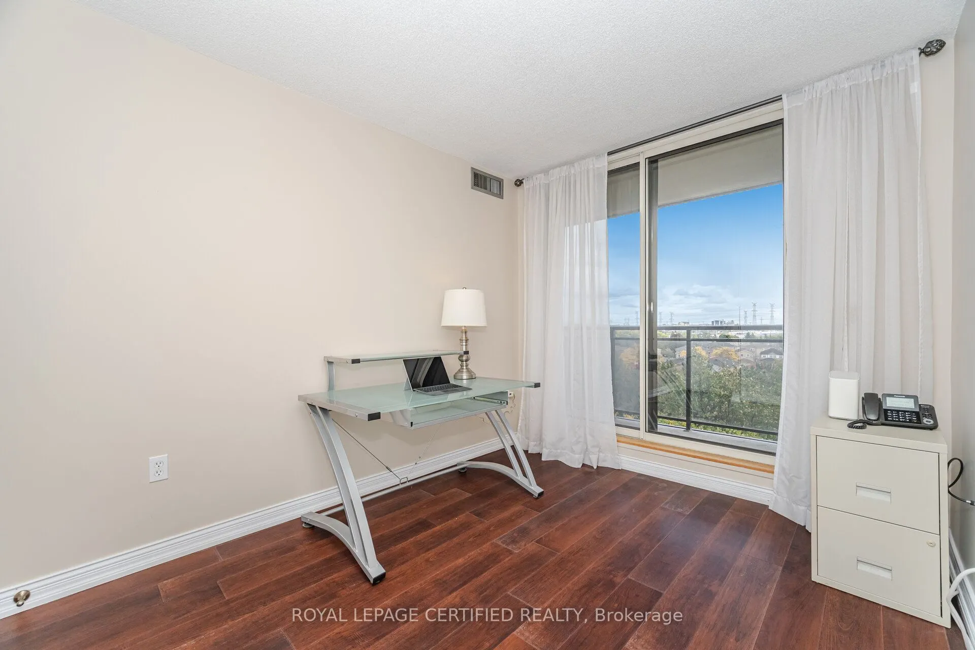 20 Cherrytree Drive, #603