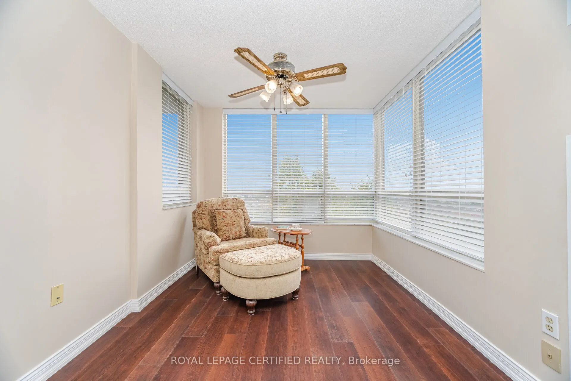 20 Cherrytree Drive, #603