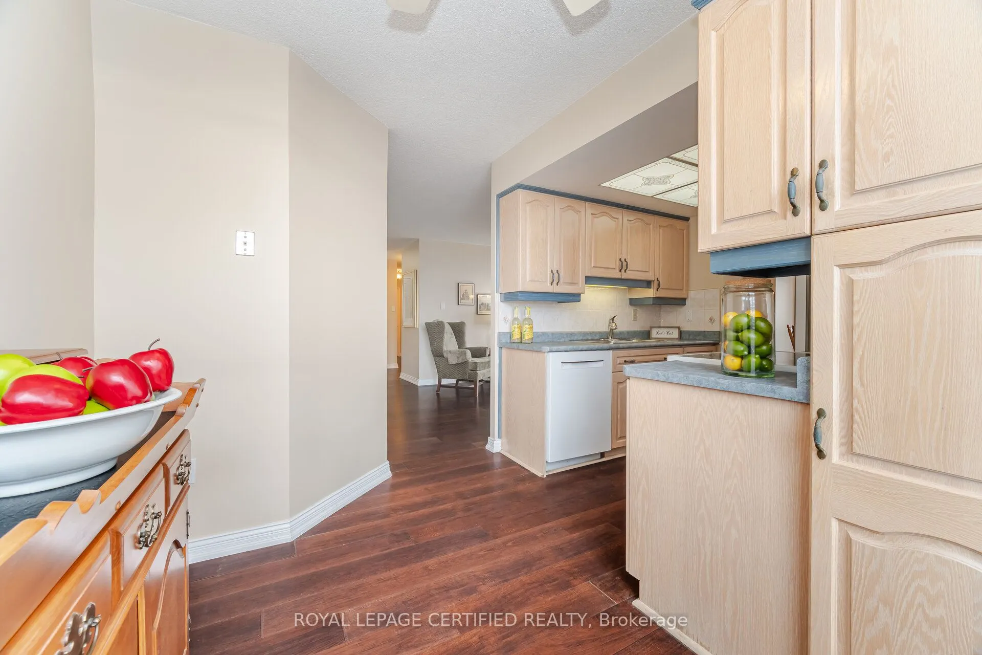 20 Cherrytree Drive, #603