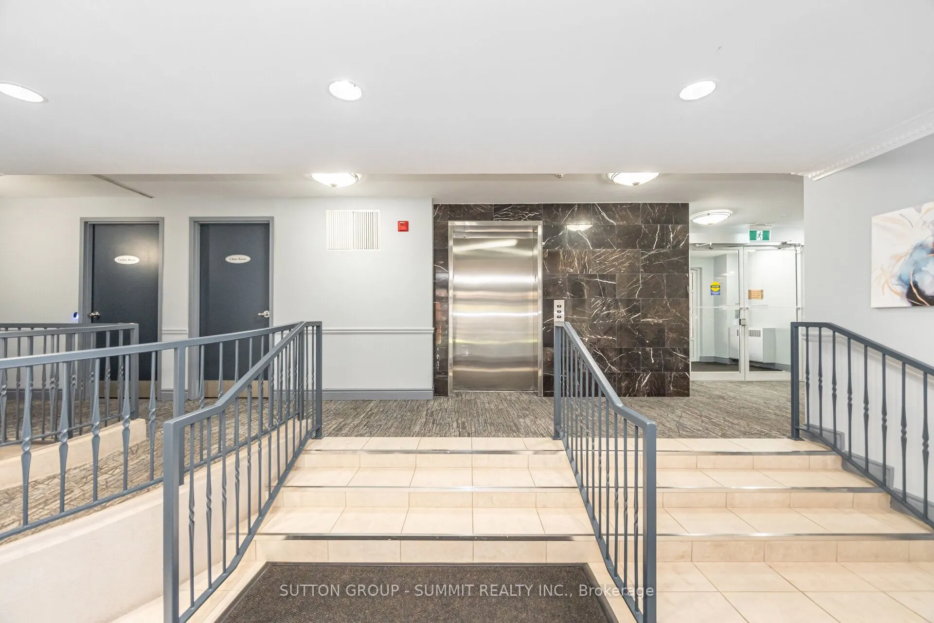 2300 Parkhaven Boulevard, #207