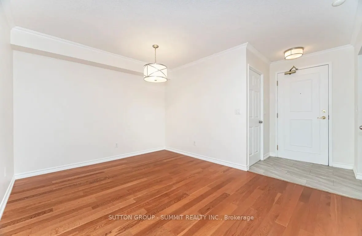 2300 Parkhaven Boulevard, #207