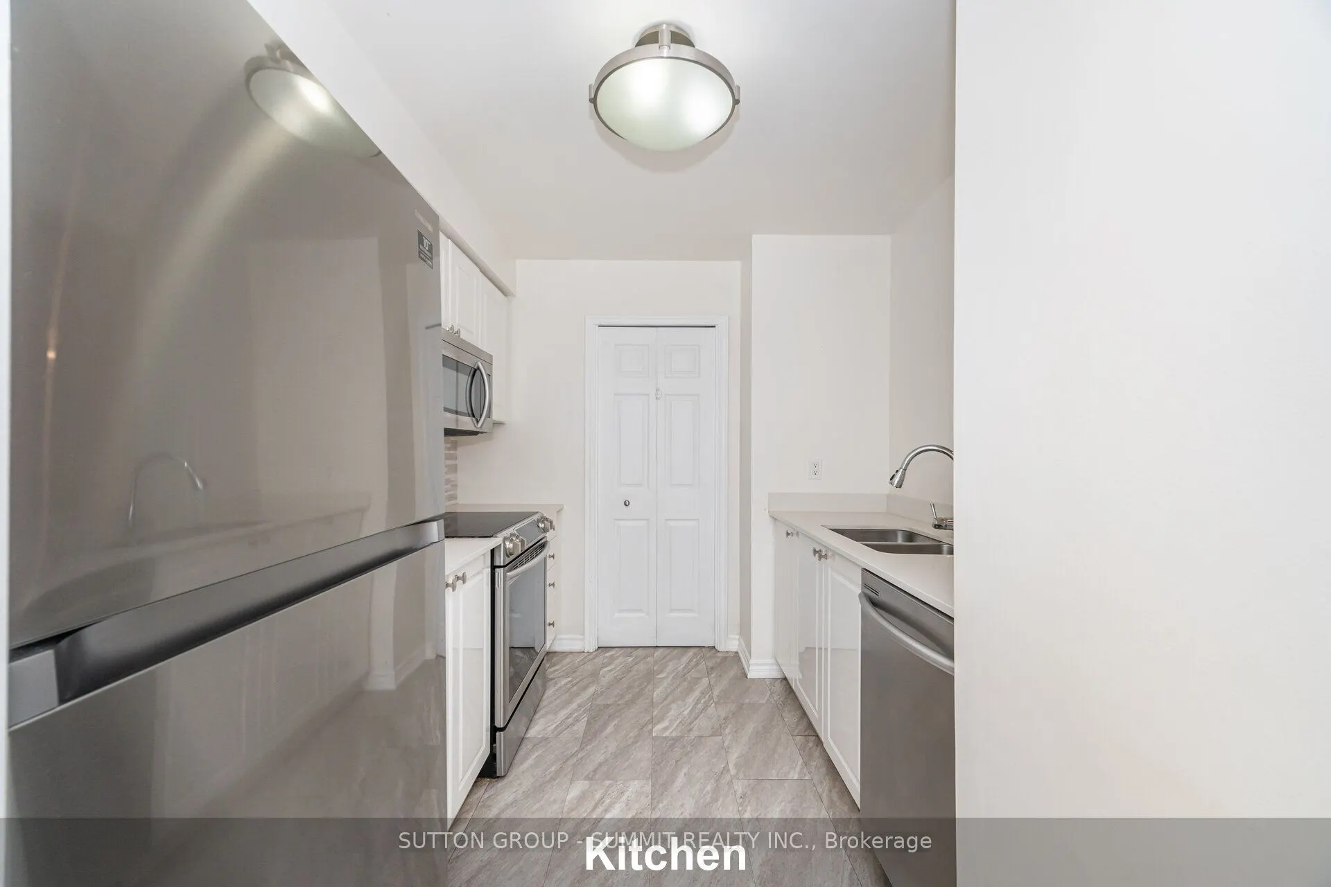 2300 Parkhaven Boulevard, #207