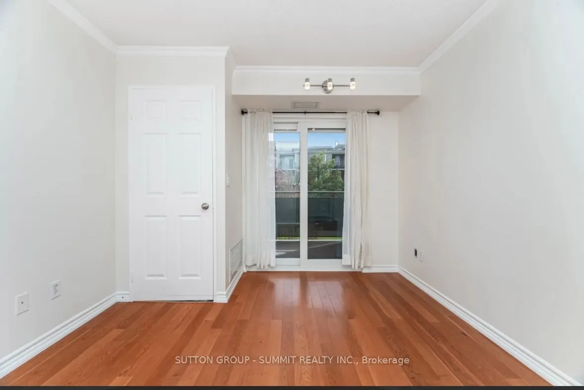 2300 Parkhaven Boulevard, #207