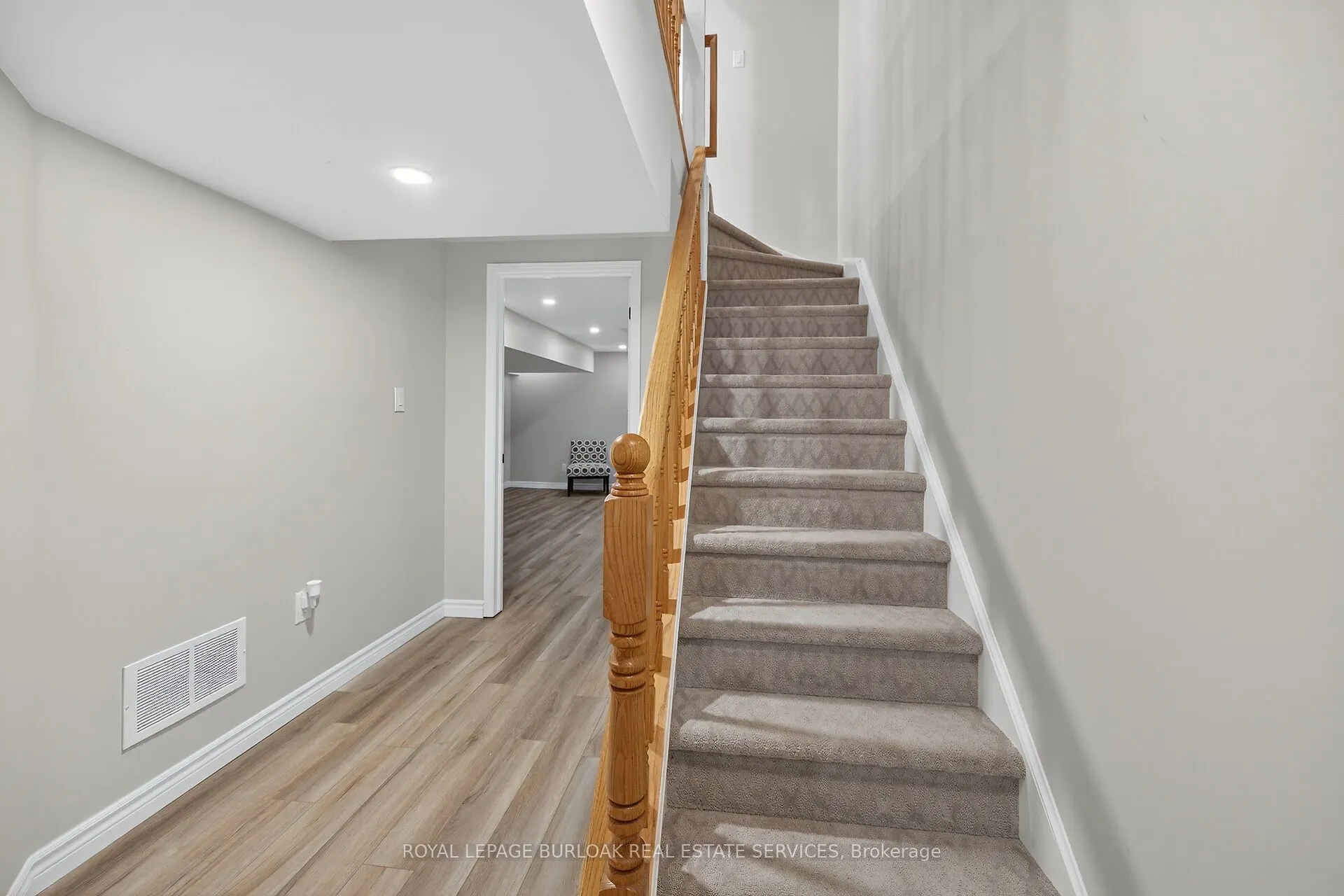 2015 Cleaver Avenue, #28