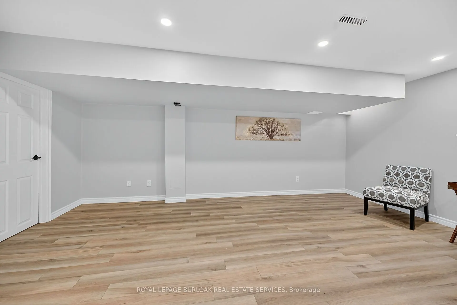 2015 Cleaver Avenue, #28