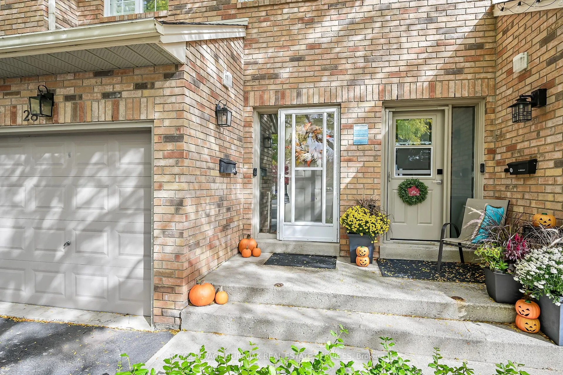 2015 Cleaver Avenue, #28