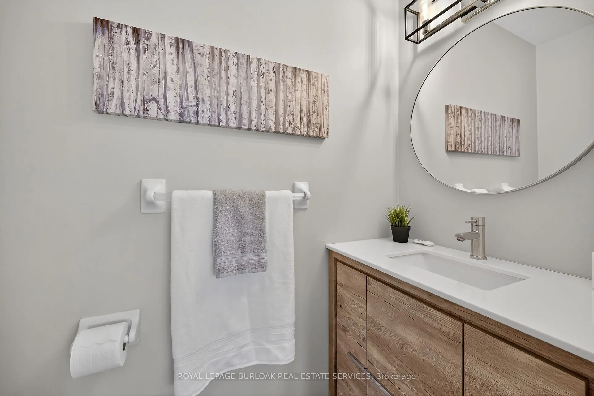 2015 Cleaver Avenue, #28