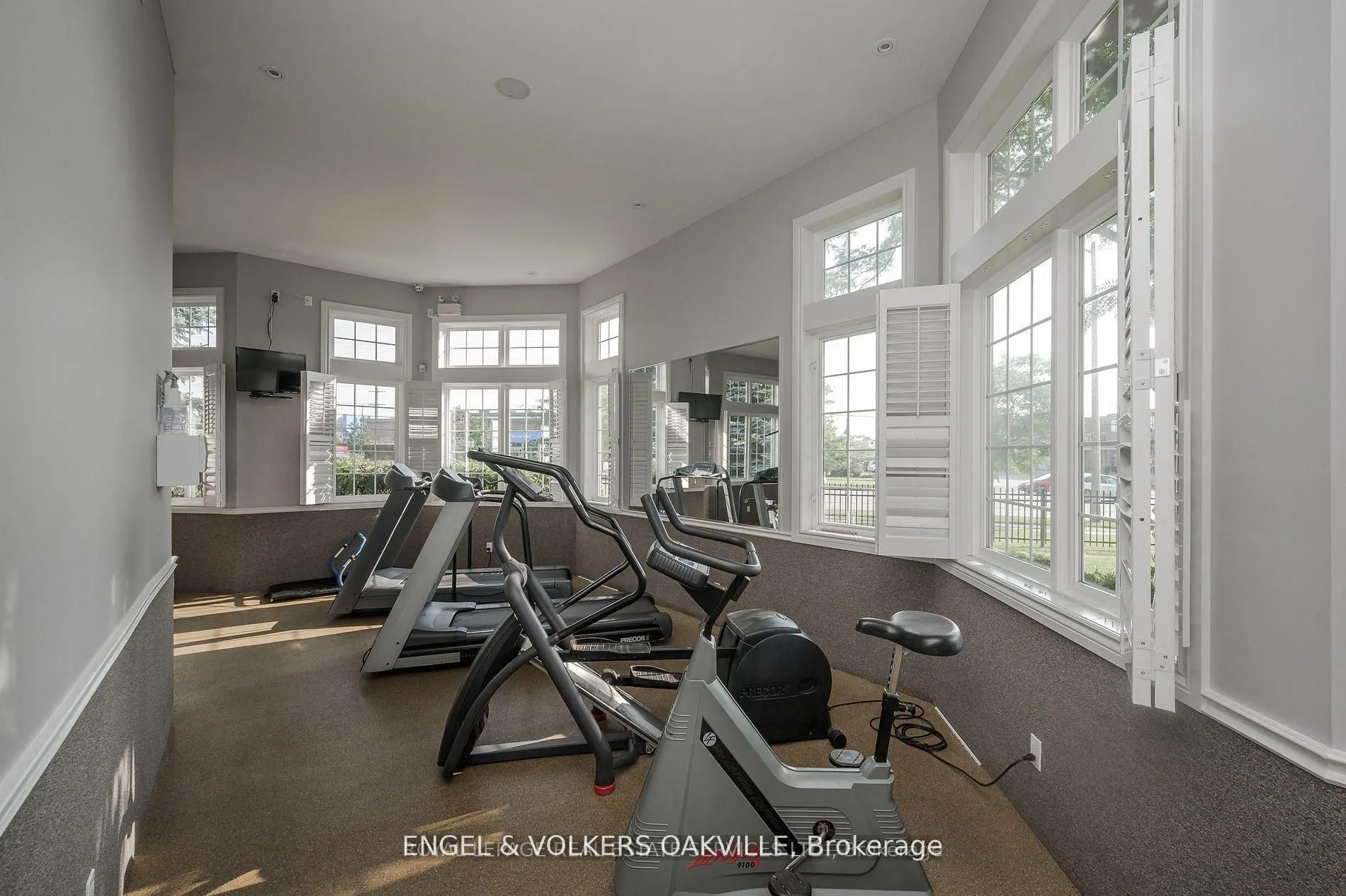 1810 Walkers Line, #308