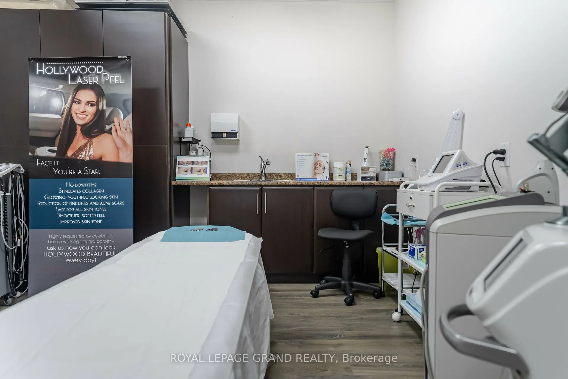 30 Melanie Drive, #Unit 5