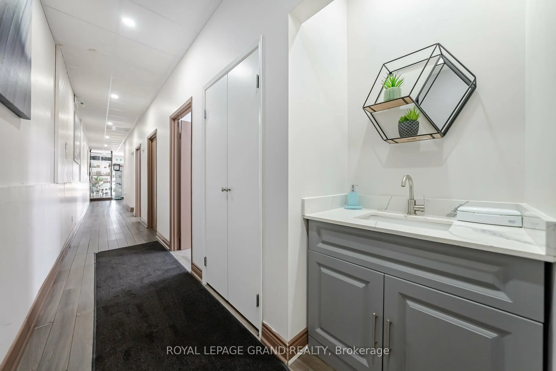 30 Melanie Drive, #Unit 5