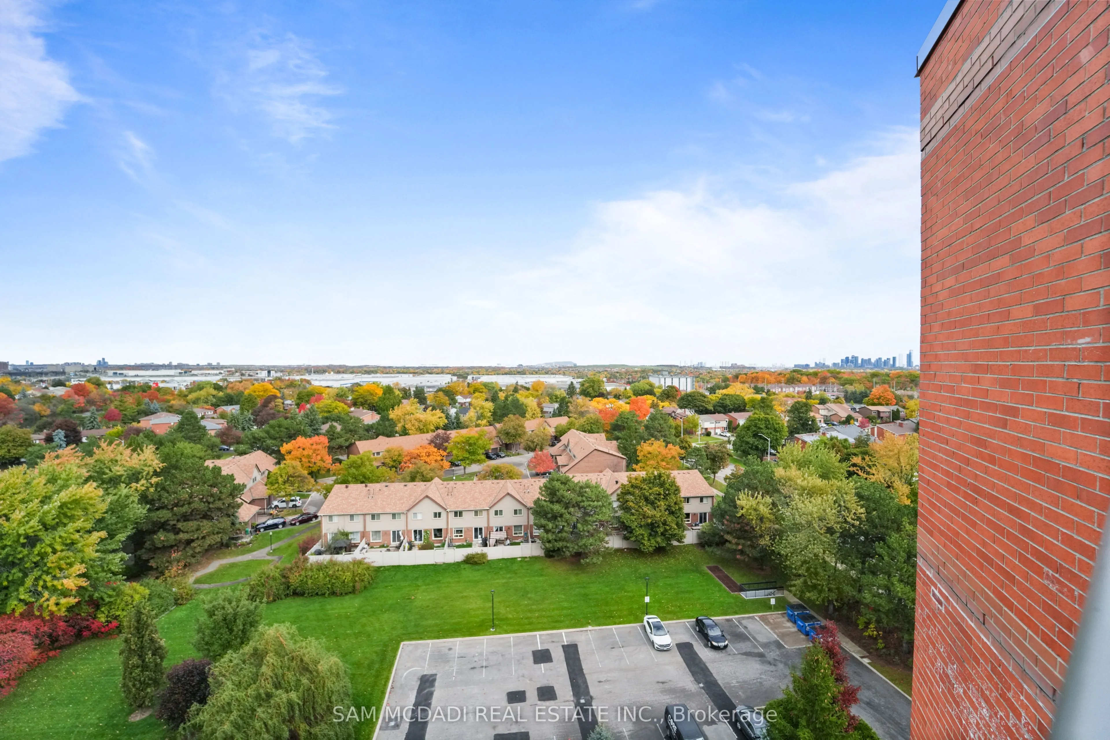 2665 Windwood Drive, #1102