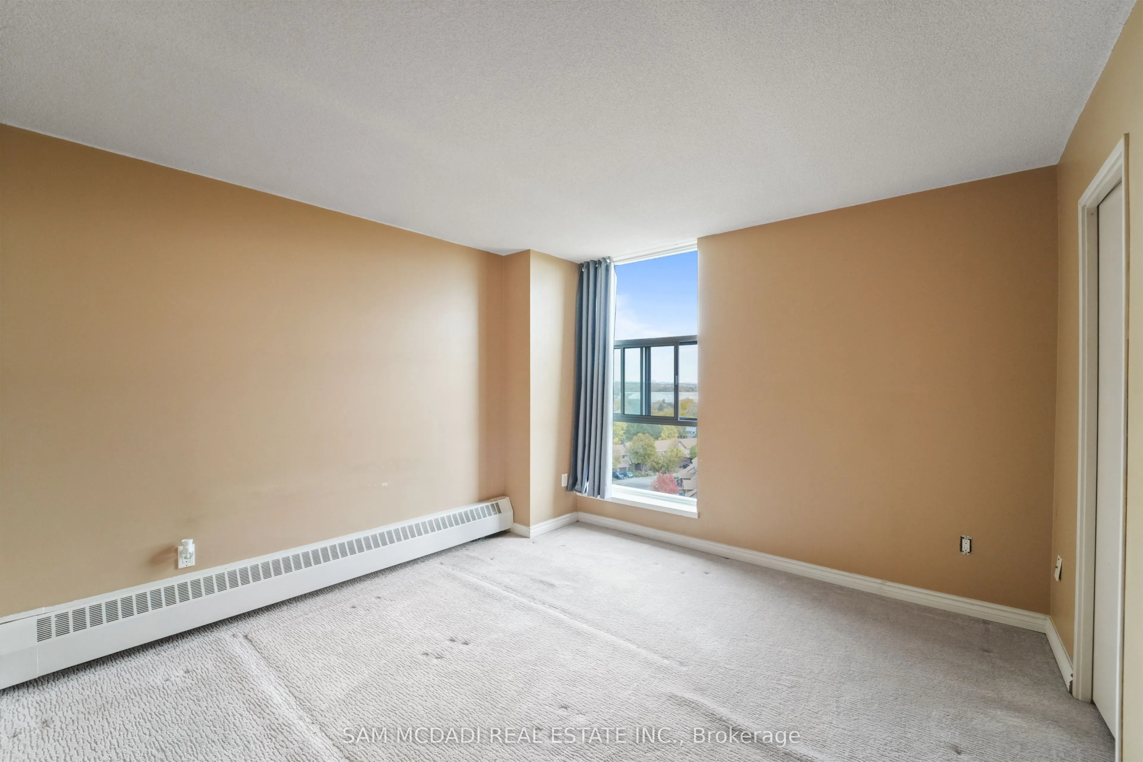 2665 Windwood Drive, #1102