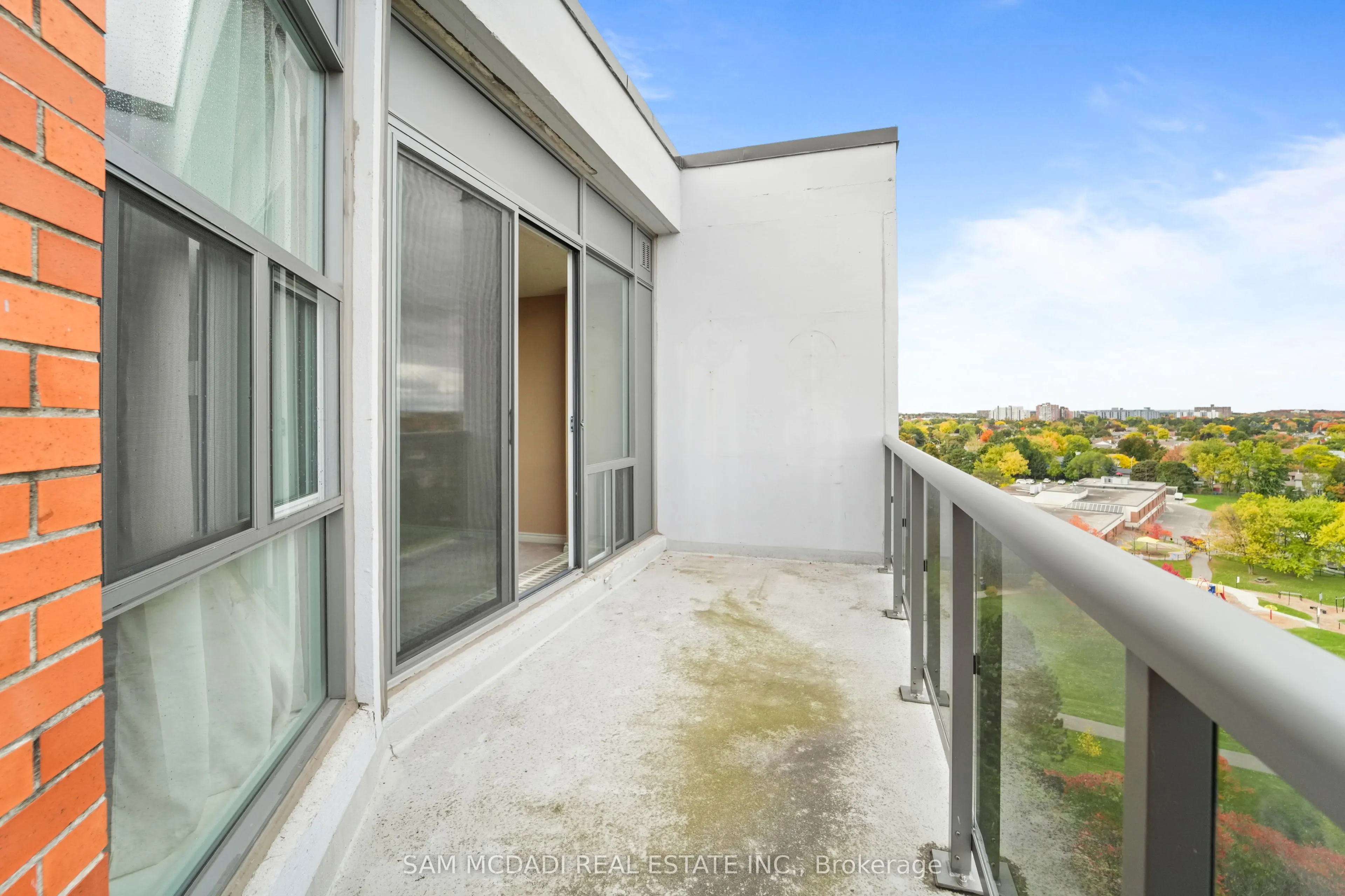 2665 Windwood Drive, #1102