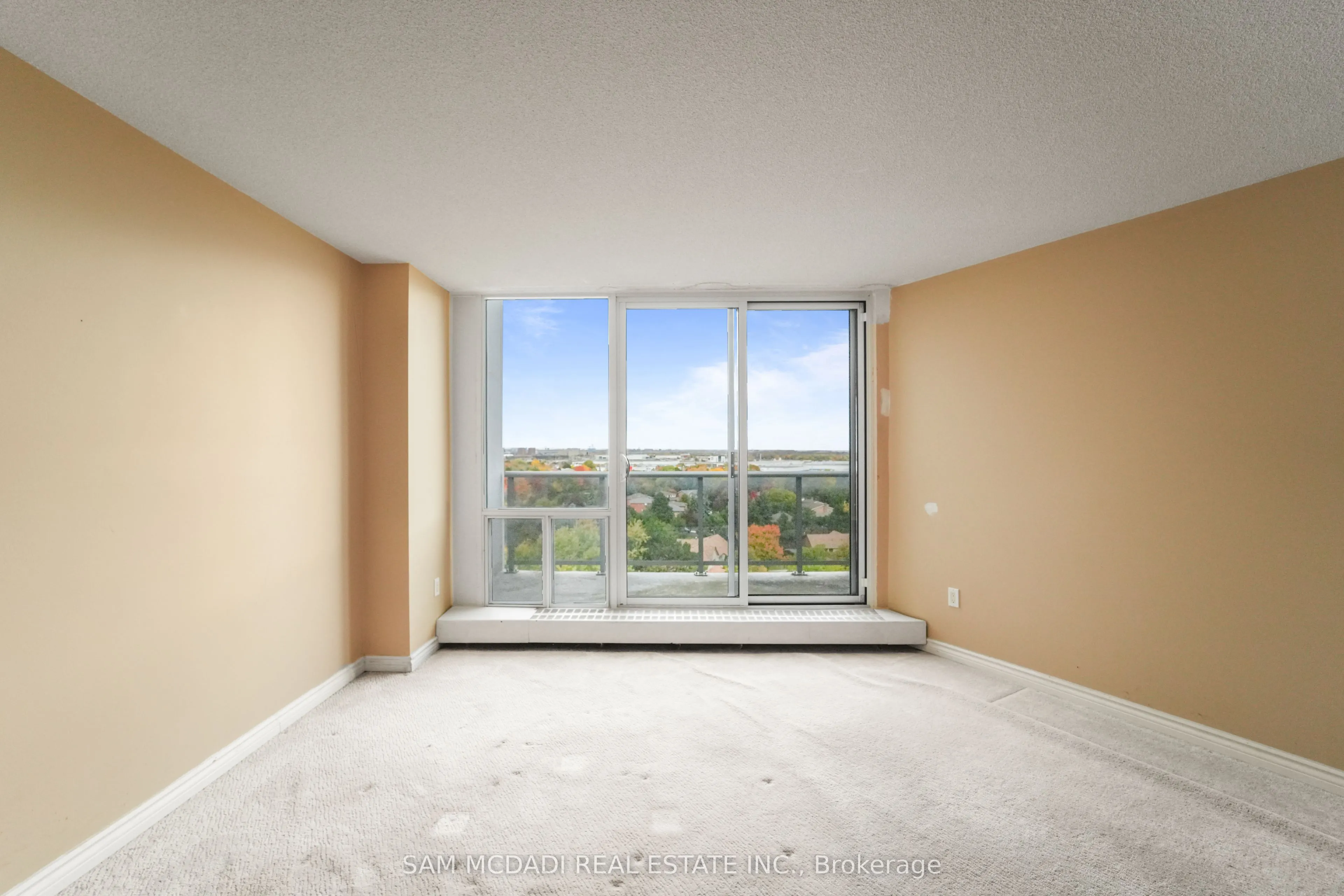 2665 Windwood Drive, #1102