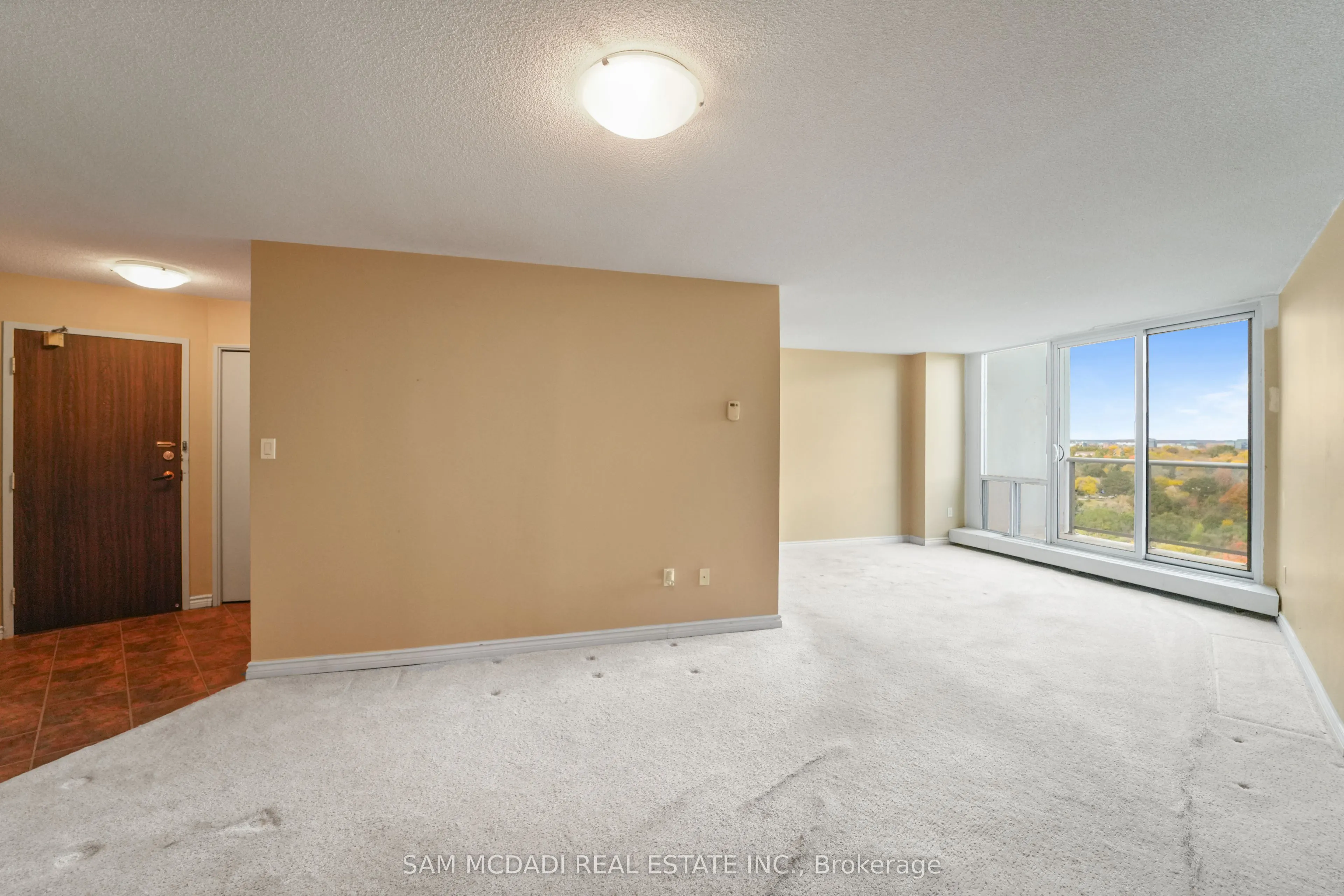 2665 Windwood Drive, #1102