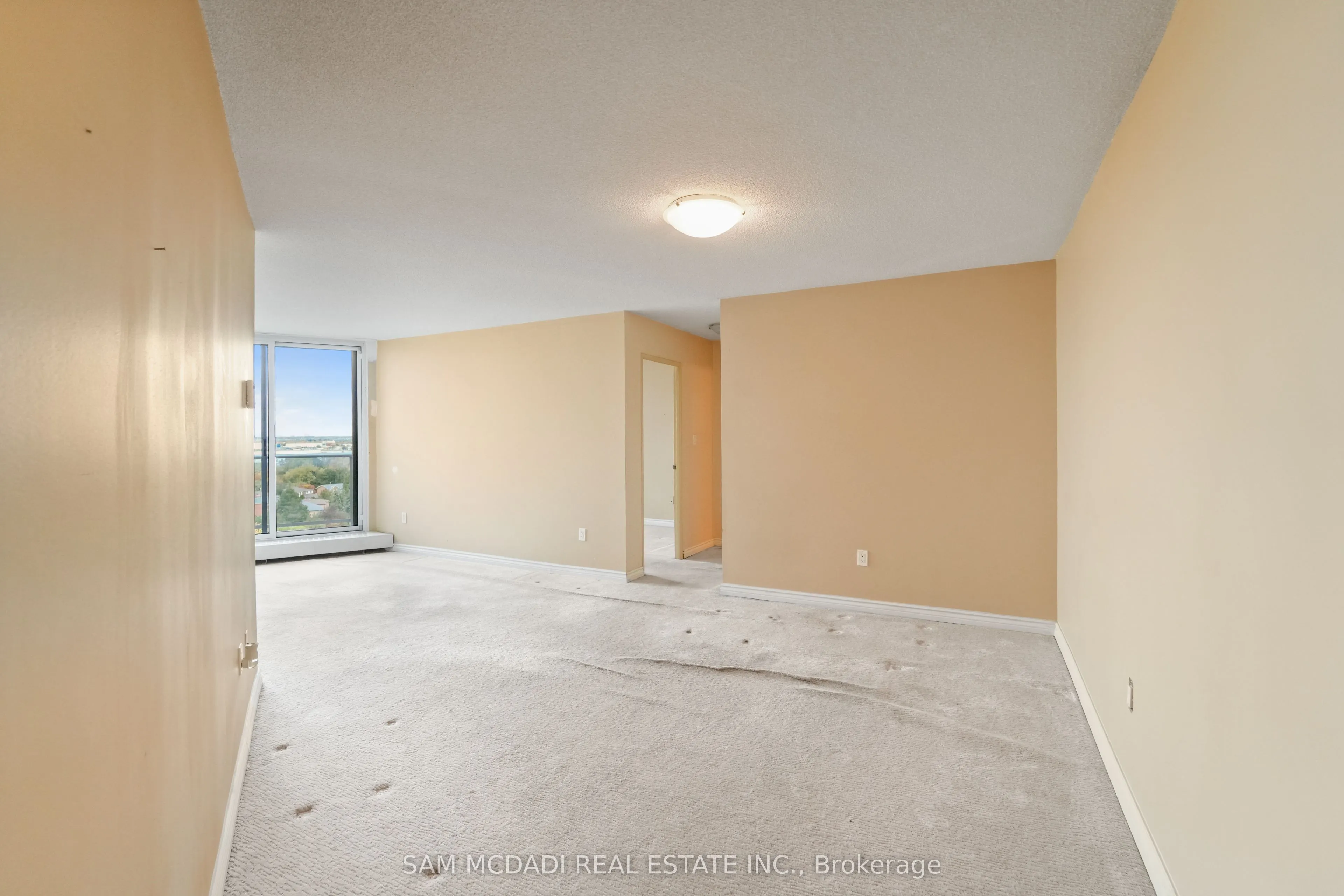 2665 Windwood Drive, #1102