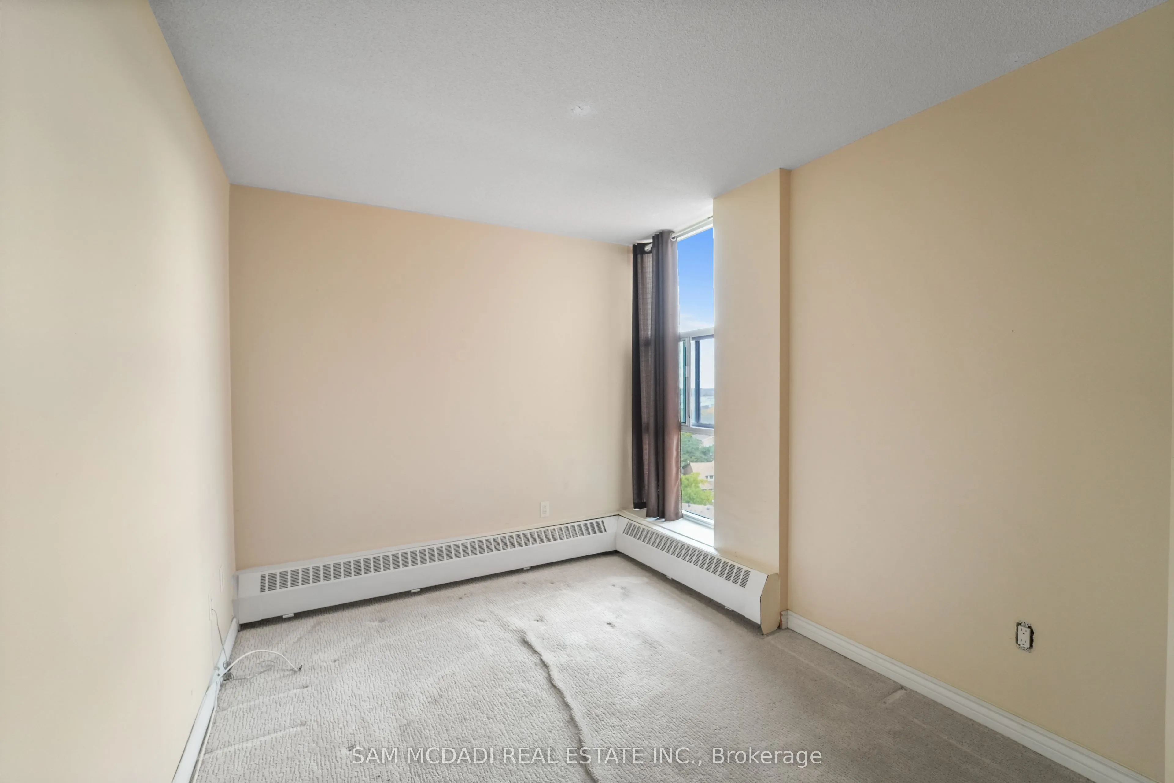 2665 Windwood Drive, #1102