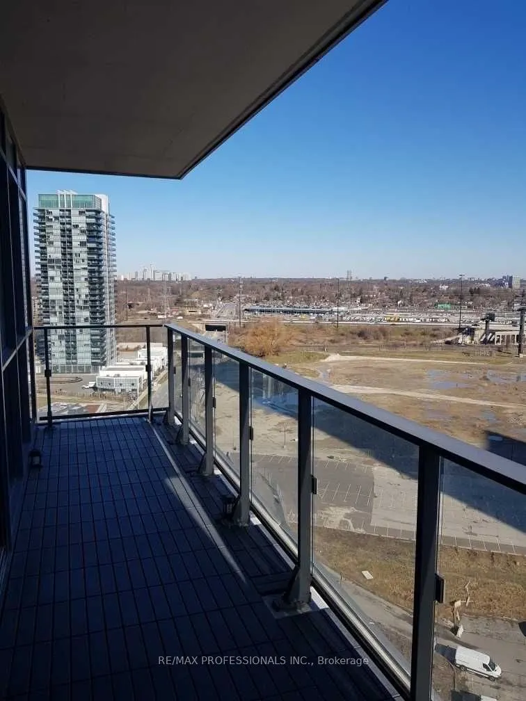 2200 Lake Shore Boulevard, #2107