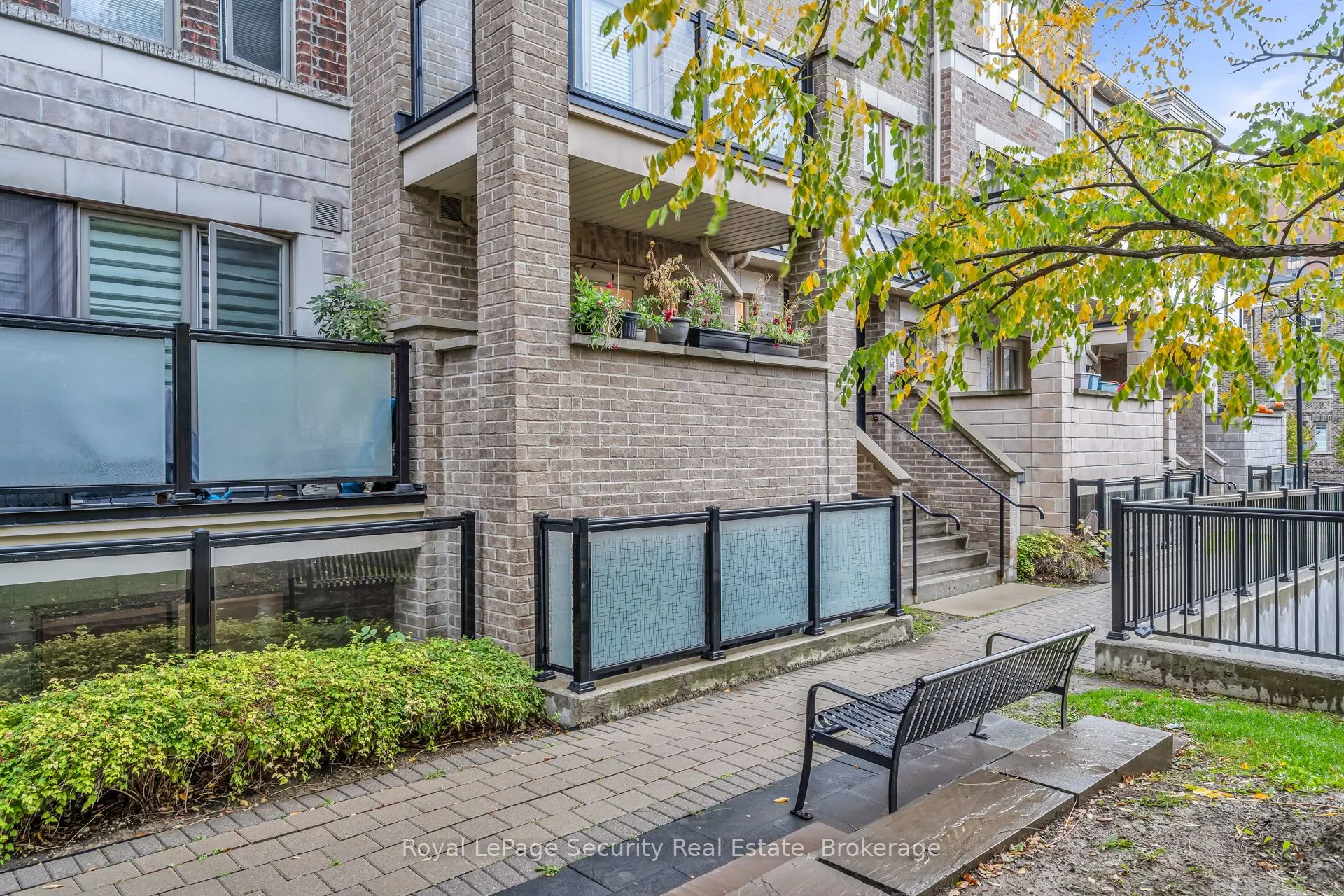 80 Parrotta Drive, #141