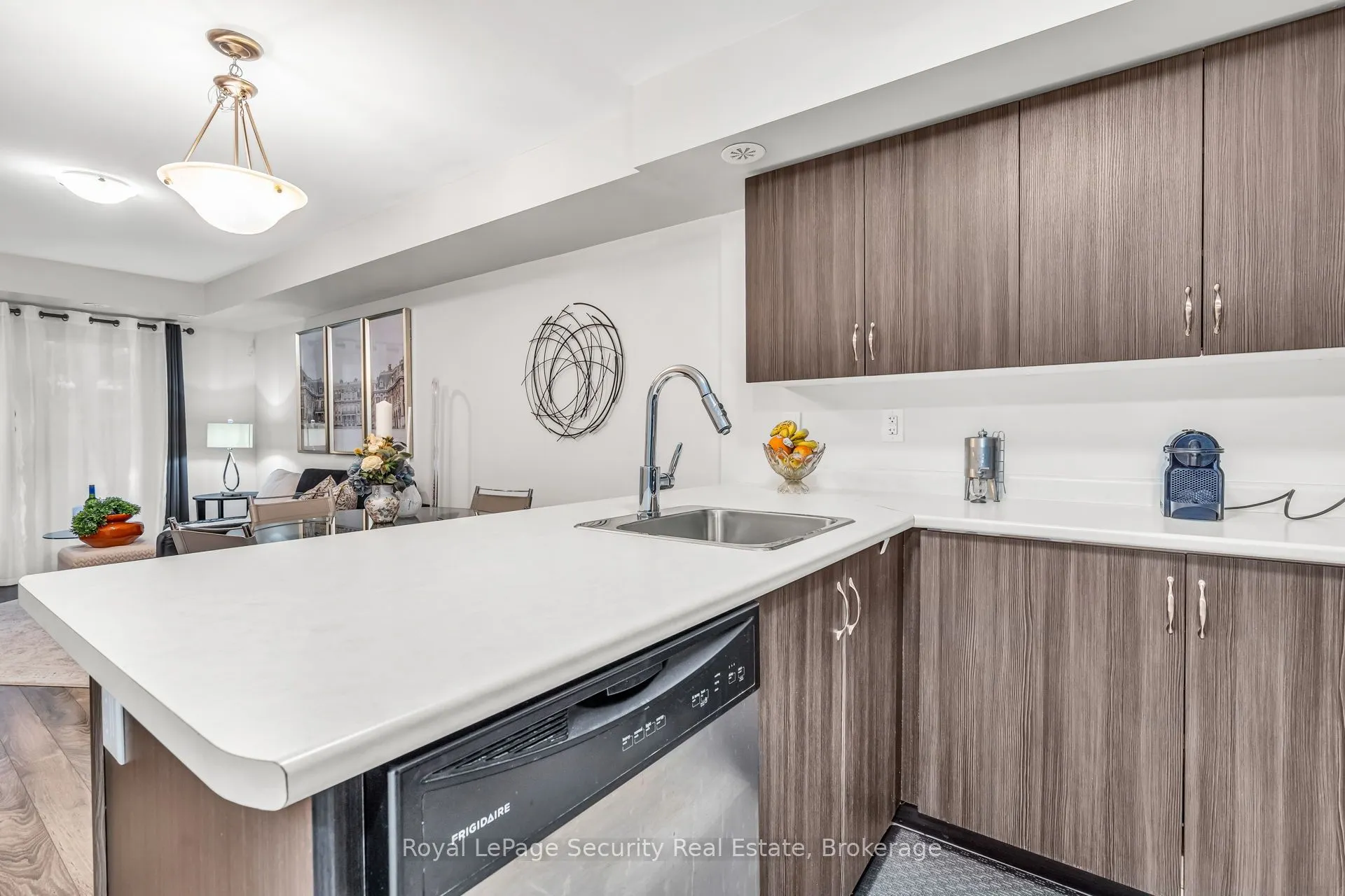 80 Parrotta Drive, #141