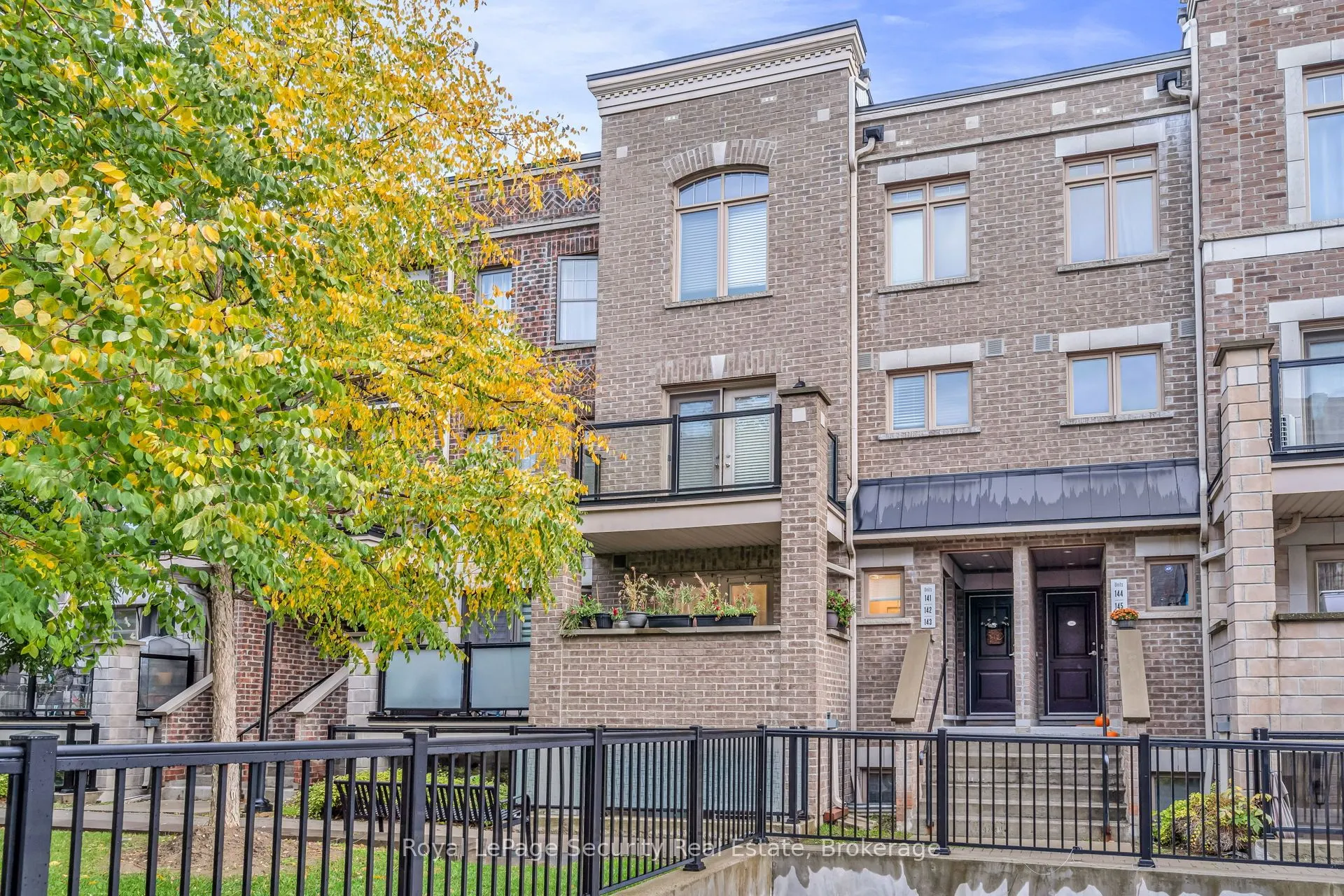 80 Parrotta Drive, #141