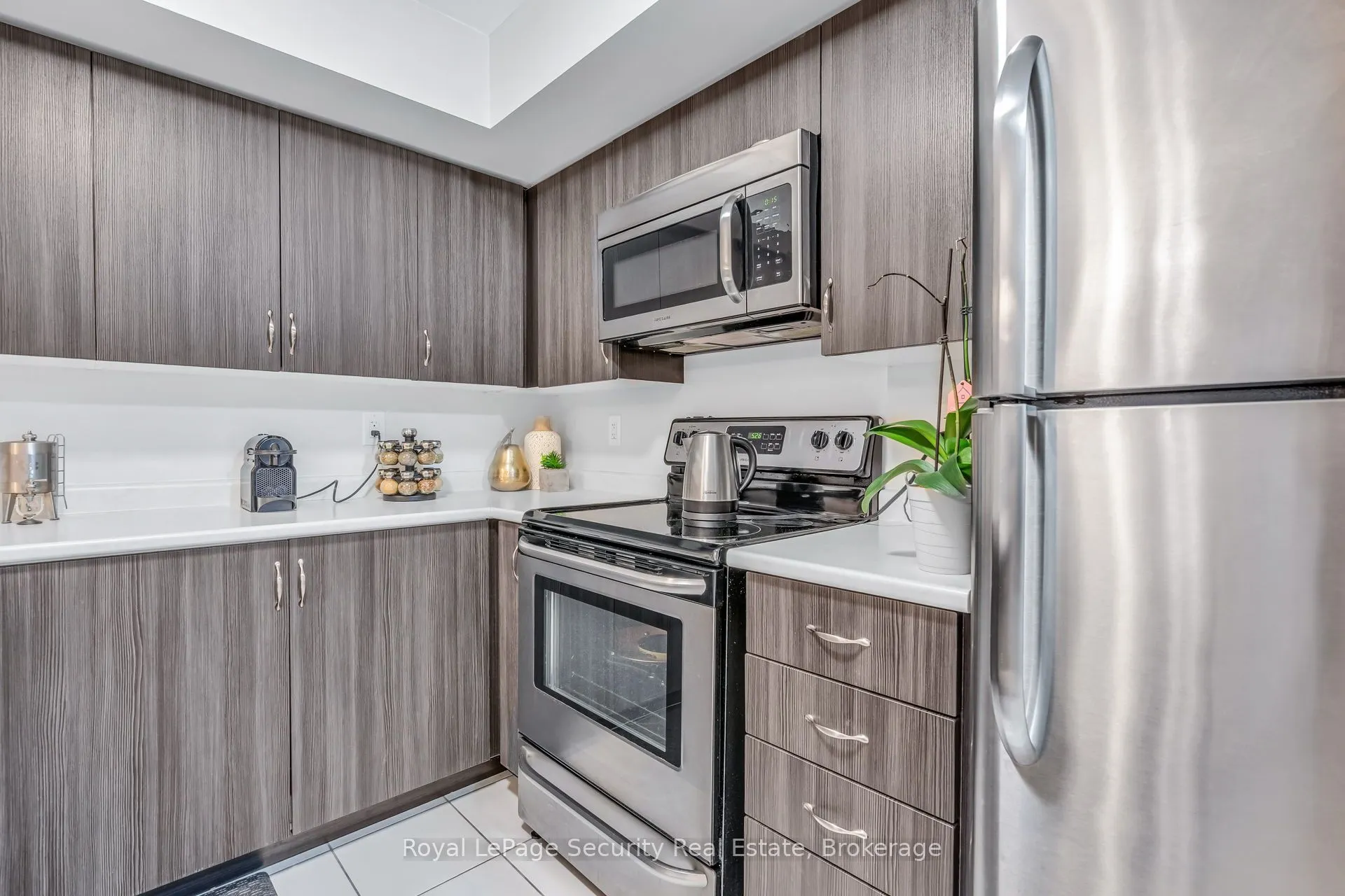 80 Parrotta Drive, #141