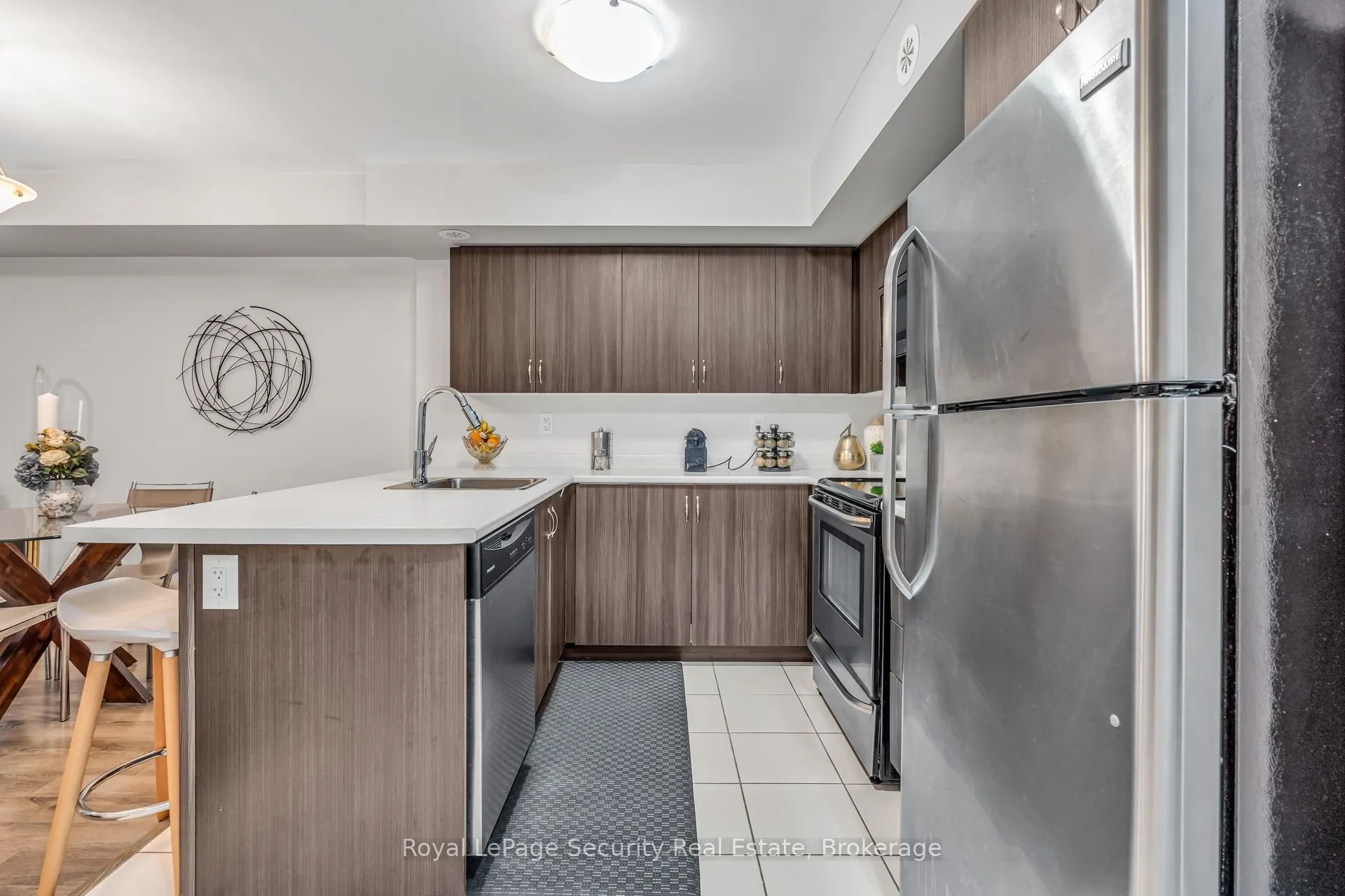 80 Parrotta Drive, #141