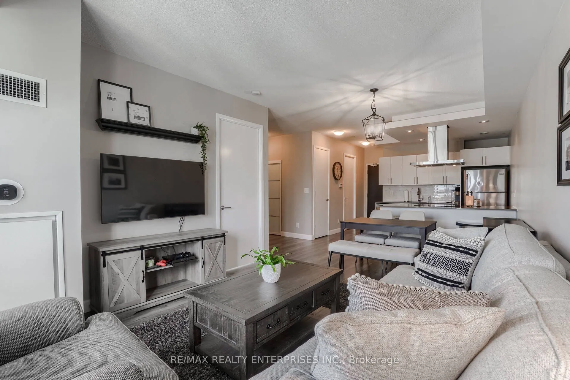 165 Legion Road N, #2333