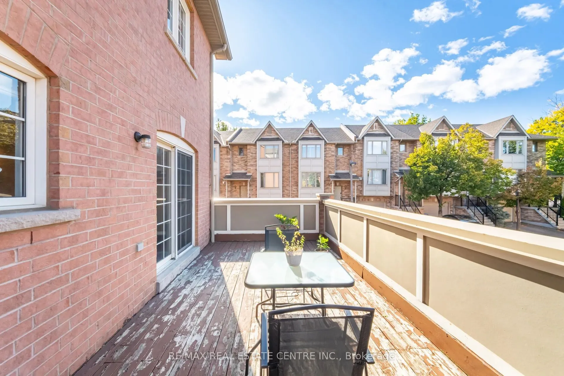 2360 Britannia Road, #08