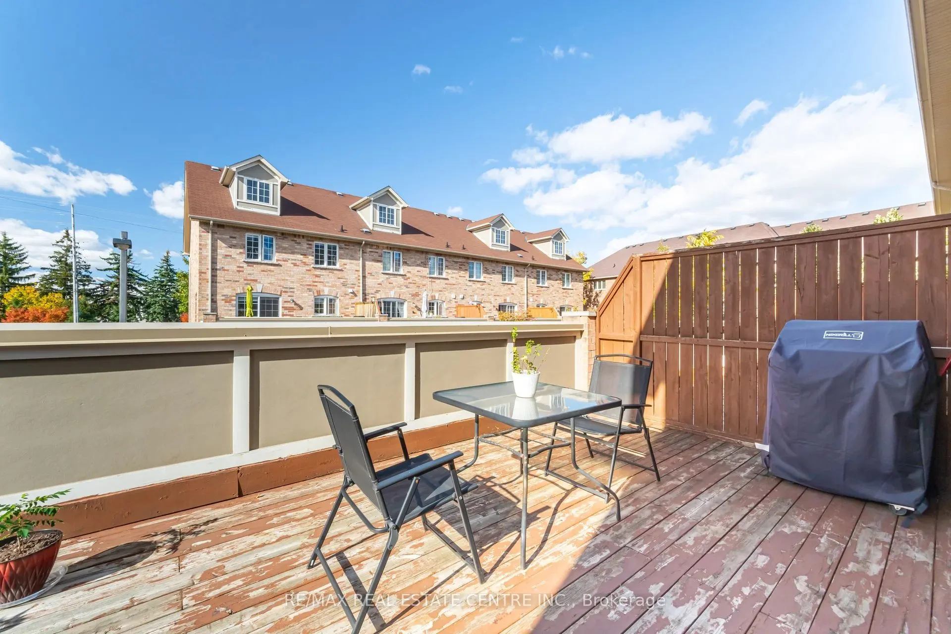 2360 Britannia Road, #08