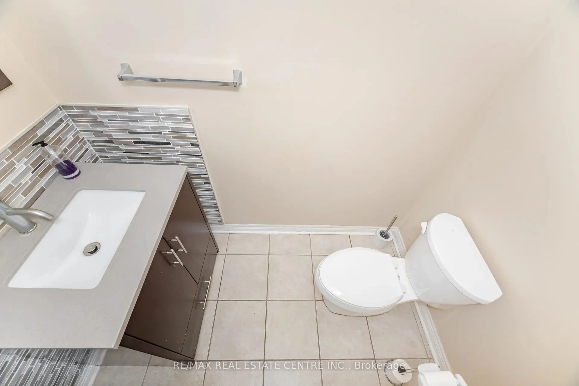 2360 Britannia Road, #08