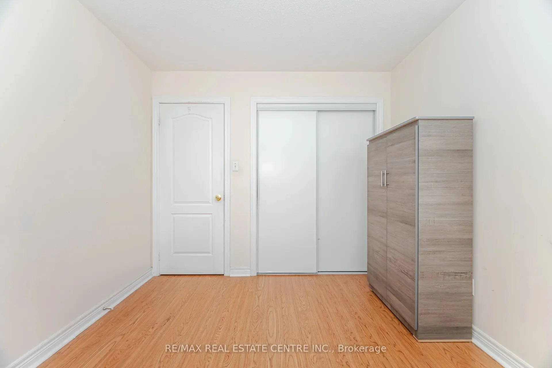 2360 Britannia Road, #08