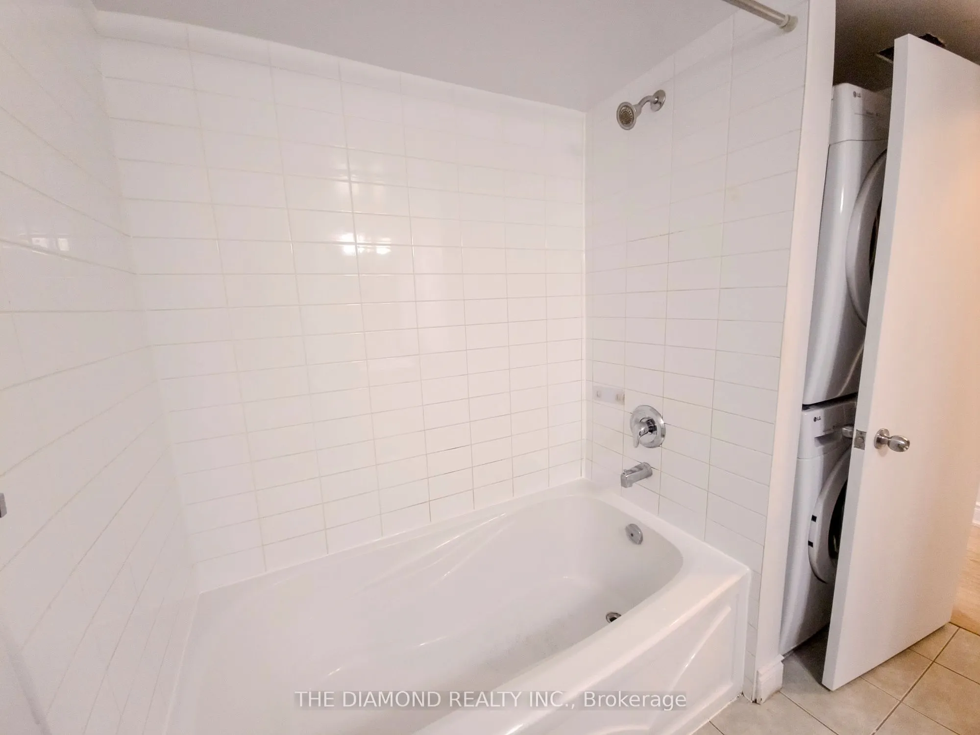 35 Richgrove Drive, #102