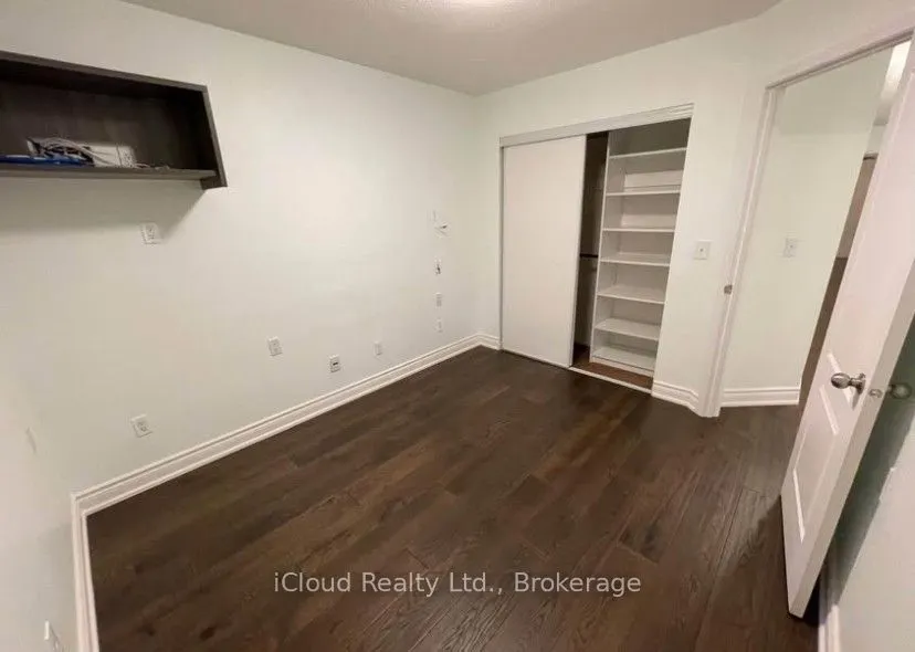 651 Farmstead Drive, #17