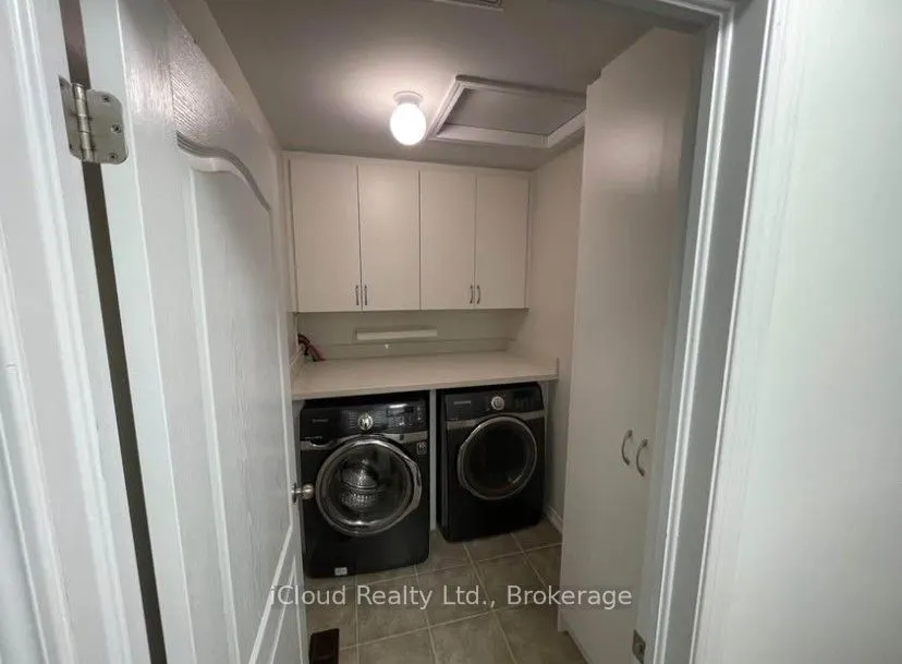 651 Farmstead Drive, #17