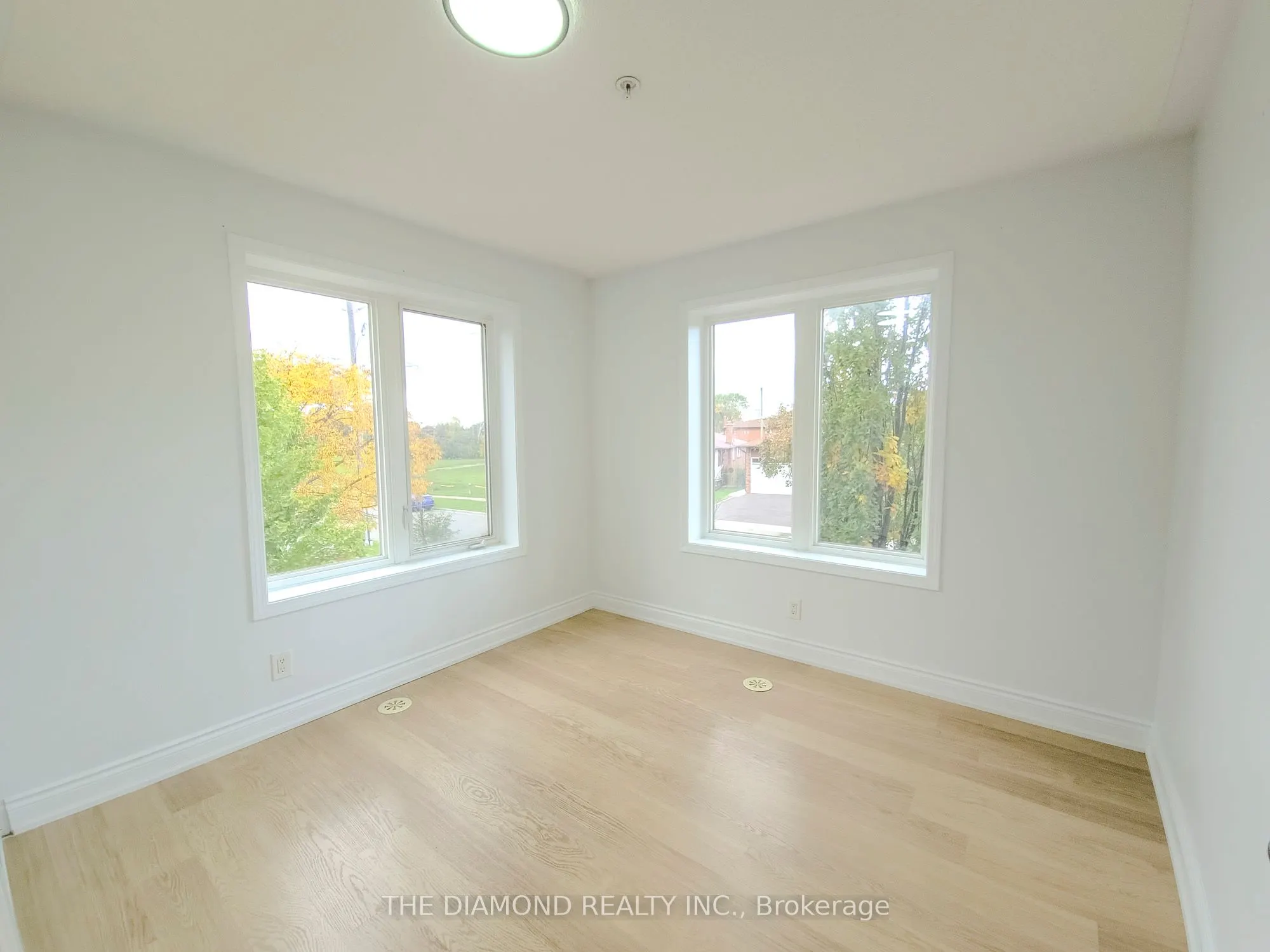 35 Richgrove Drive, #102